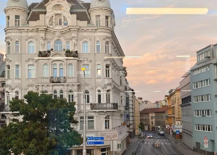 Apartment Mariahilfer 5 Min To The Schoenbrunn Palace And Shopping Center
