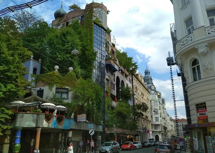 Apartment Mariahilfer 5 Min To The Schoenbrunn Palace And Shopping Center *