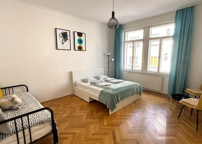 Mariahilfer 5 Min To The Schoenbrunn Palace And Shopping Center * Wien